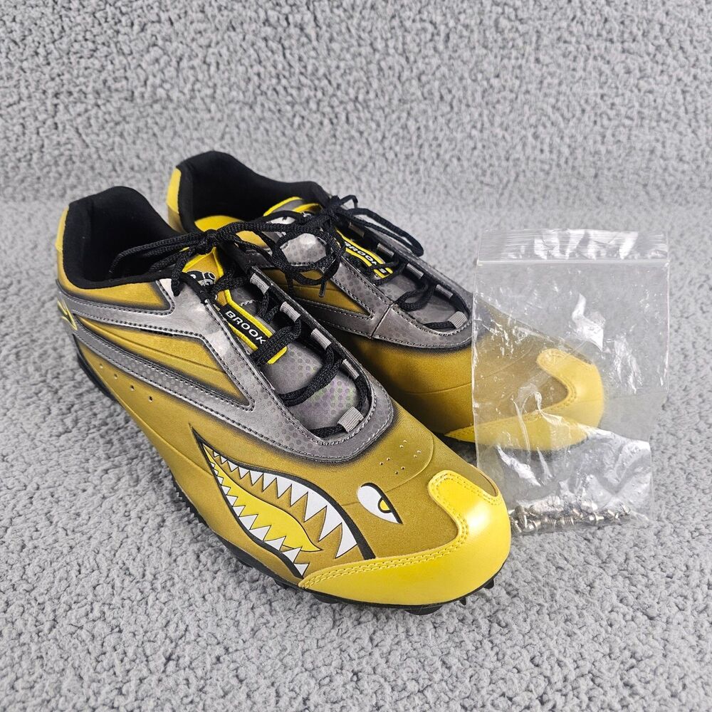 Brooks Surge MD Shoes Mens 12.5D 41200701 Track Field Running Sprinting Cleats